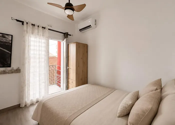 Andrada's ROOMS Plaza Toros